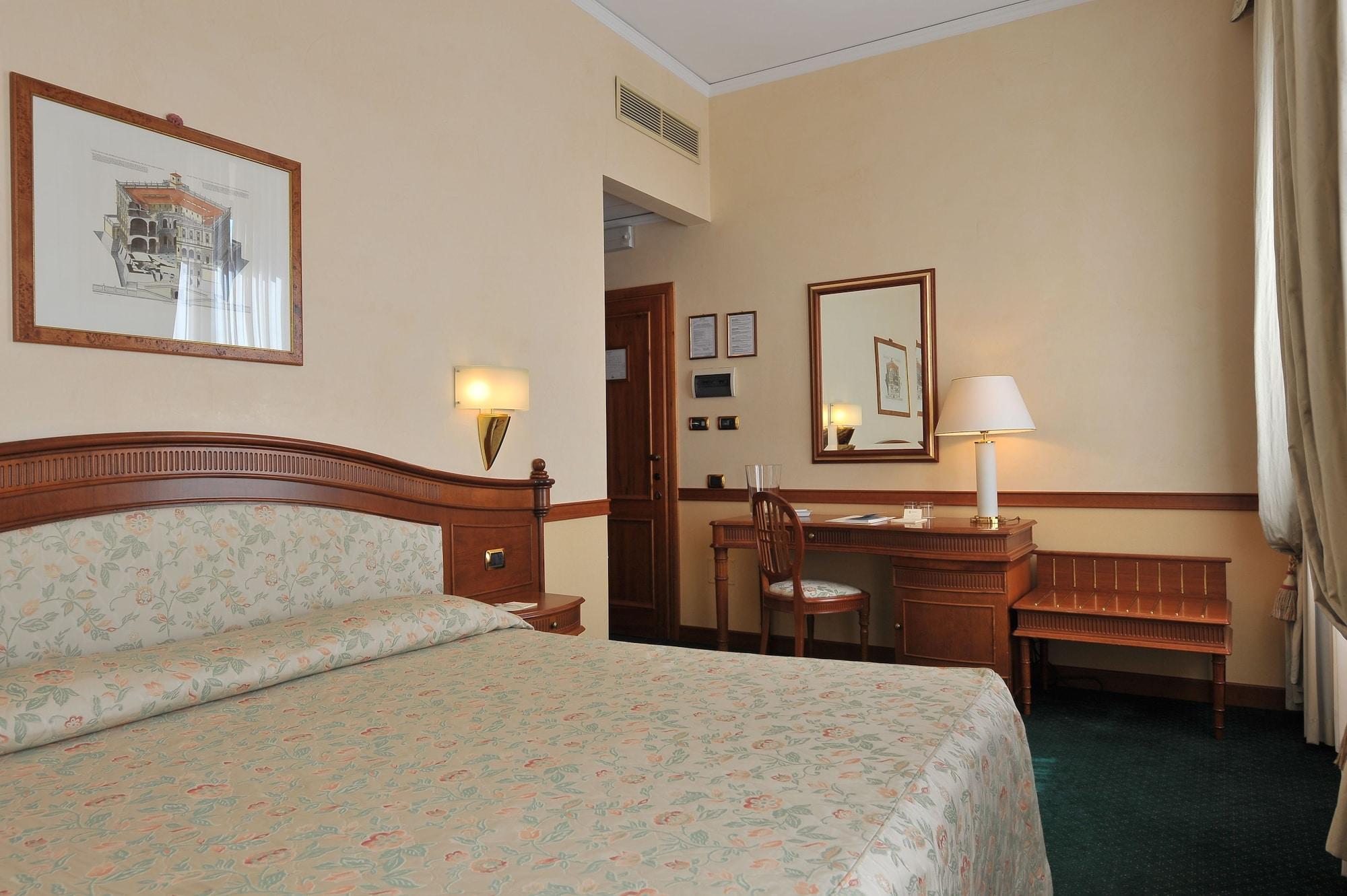 Hotel Degli Orafi Florence Exterior photo