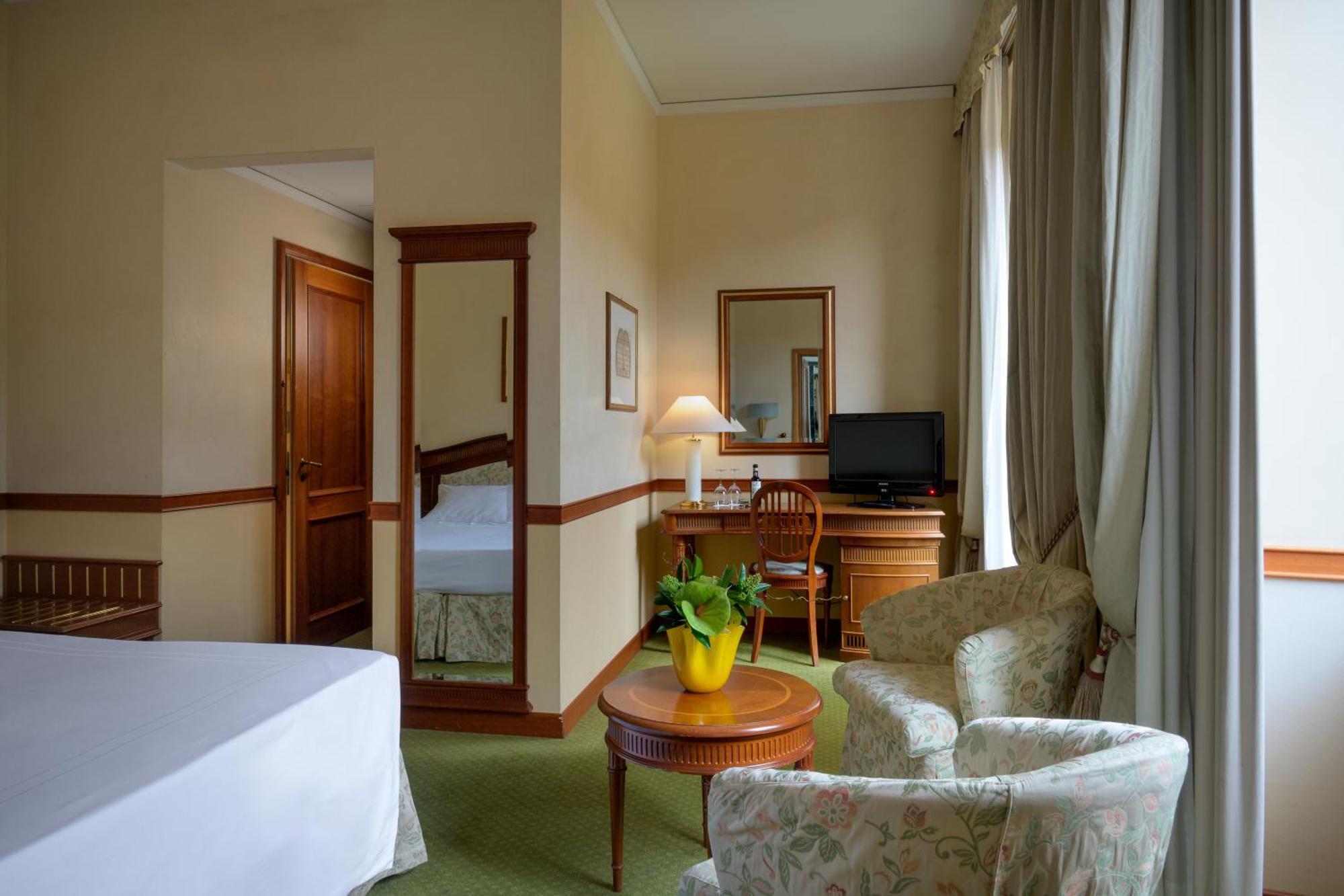 Hotel Degli Orafi Florence Exterior photo
