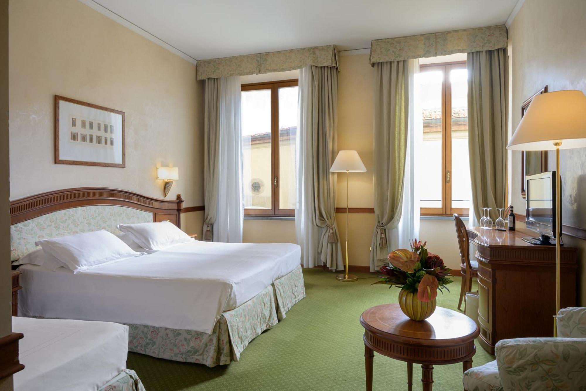 Hotel Degli Orafi Florence Exterior photo